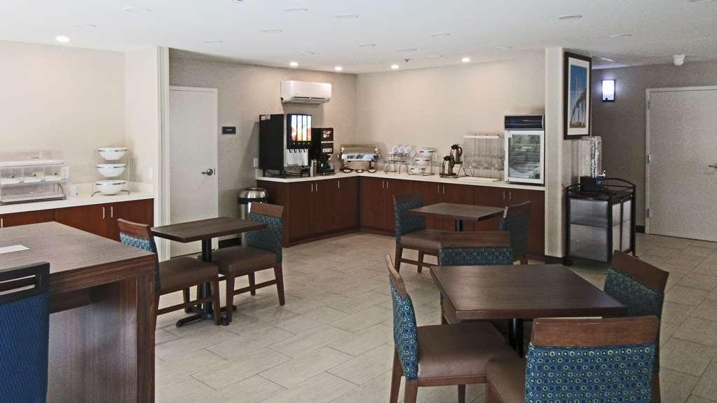 Comfort Inn & Suites ブランズウィック エクステリア 写真