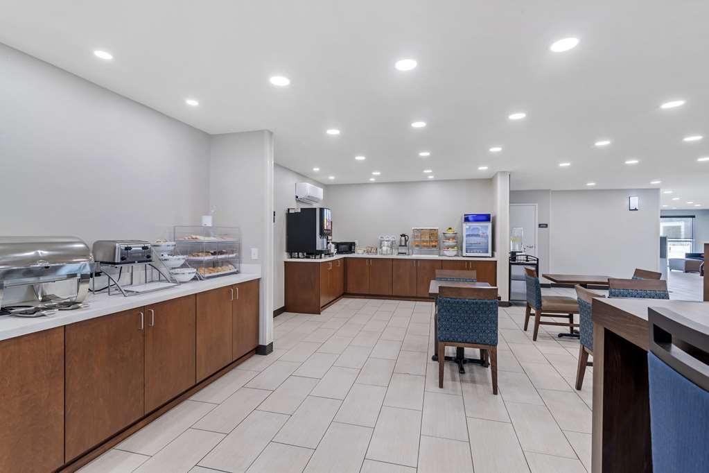 Comfort Inn & Suites ブランズウィック レストラン 写真
